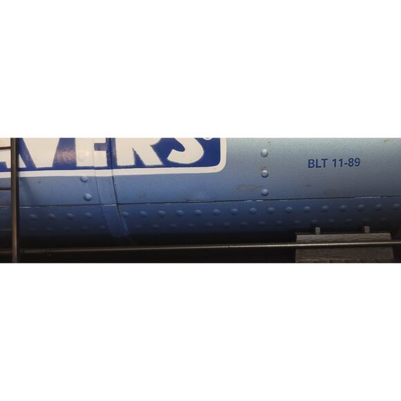 Bachmann 93434 Lifesavers tank car G scale blue with box READ DESCRIPTION - Picture 10 of 11